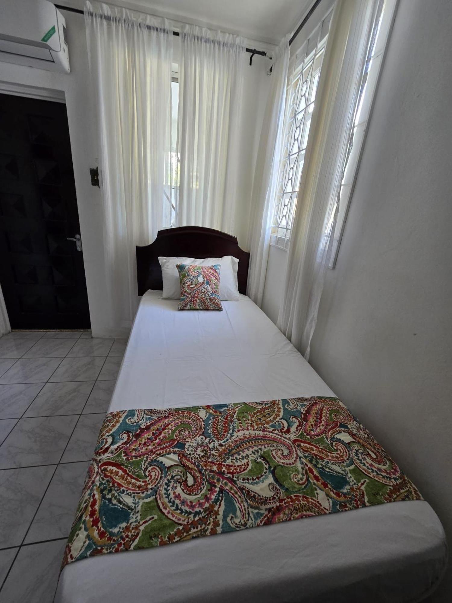 Paradise Palms Jamaica Vacation Rental Бухта Монтего Экстерьер фото